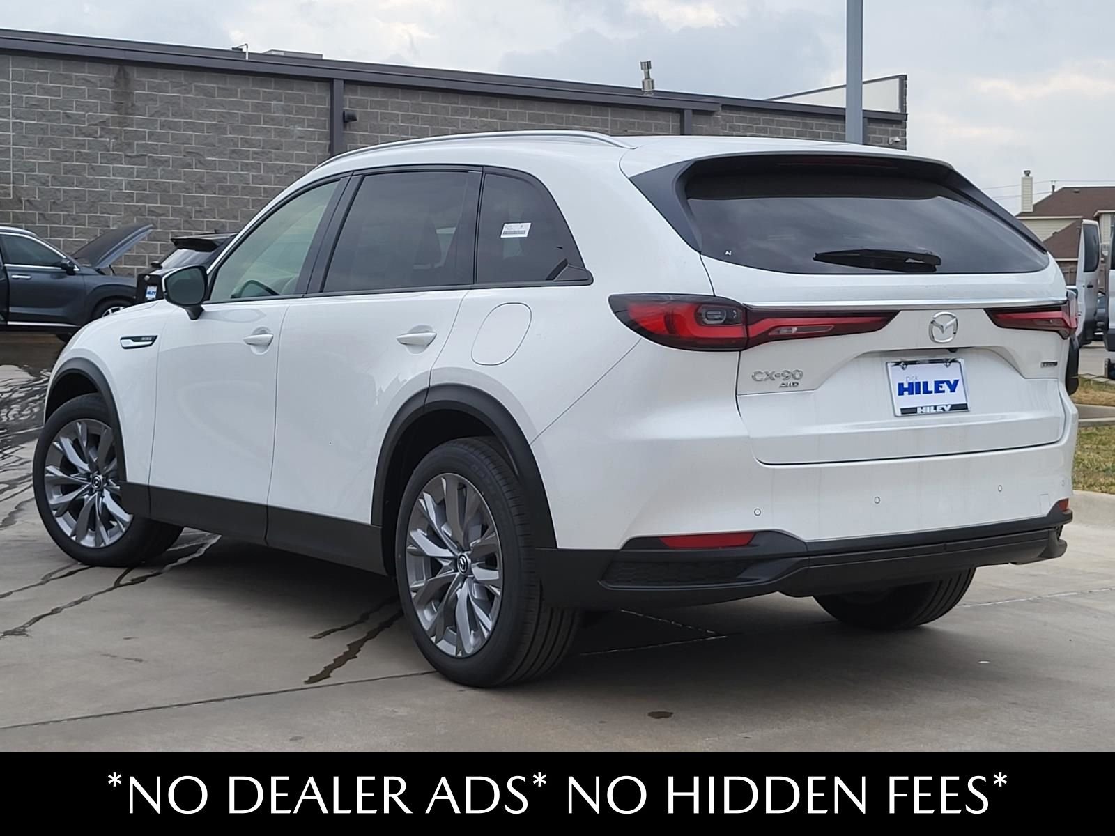 2026 Mazda CX-90 Preferred Package - Photo 3
