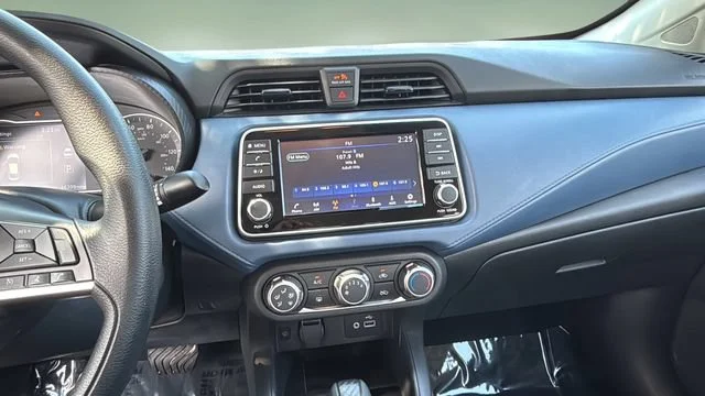 Used 2025  Nissan SV image 25