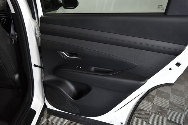 New 2026 White Hyundai SEL Premium AWD image 39