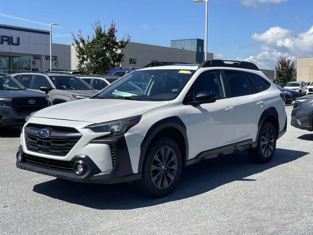 Used 2023 Crystal White Pearl Subaru Onyx Edition image 23