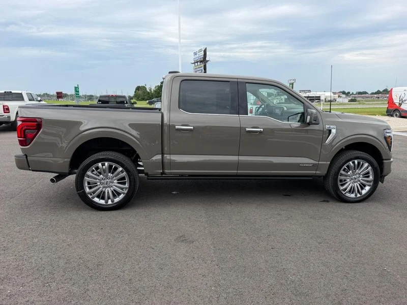 New 2026 Marsh Gray Ford Platinum® image 4