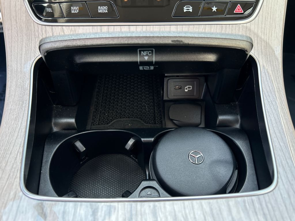 Certified Used 2023 Silver Mercedes-Benz E 450 image 22
