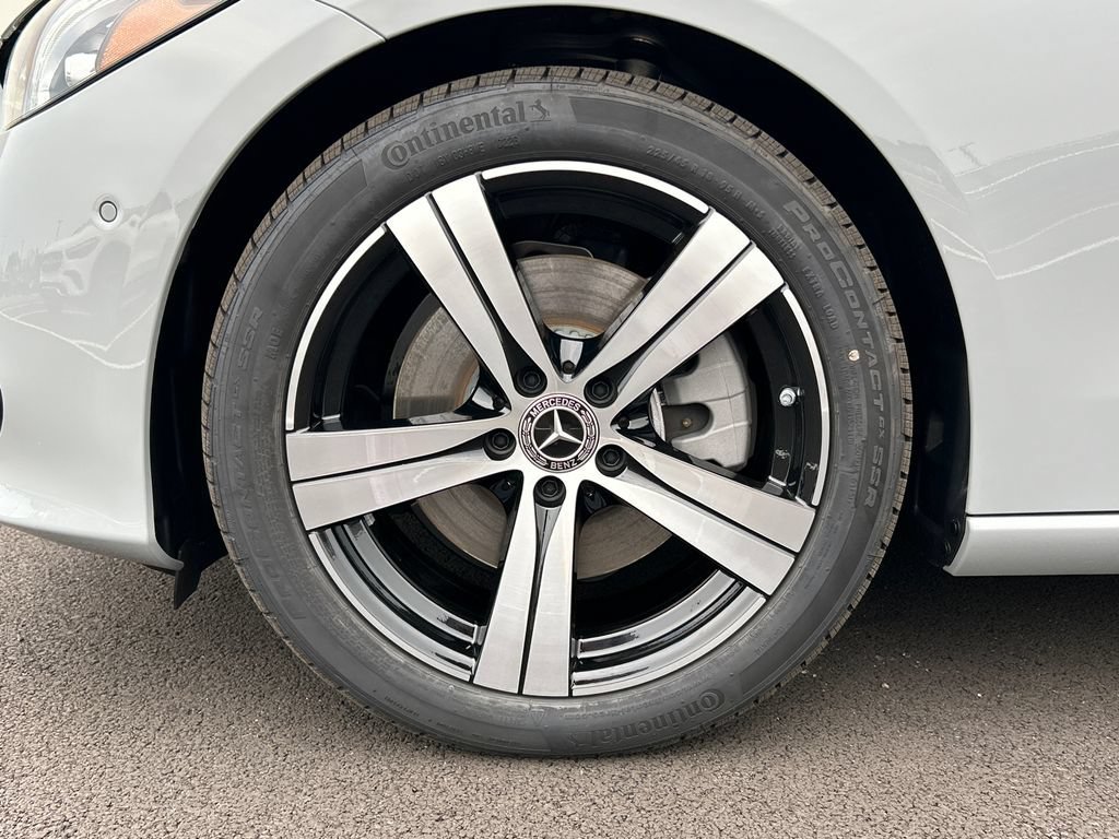 New 2026 MANUFAKTUR Alpine Grey Mercedes-Benz C 300 image 69