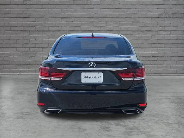 Used 2015 Black Lexus 4dr Sdn Crafted Line RWD image 4