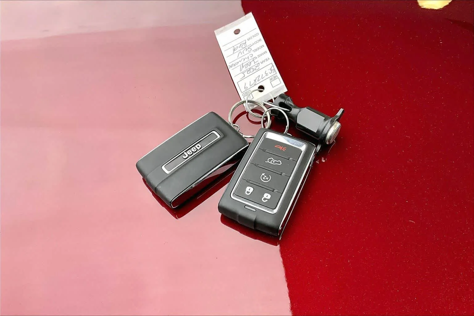 Used 2025 Velvet Red Pearlcoat Jeep Altitude image 14