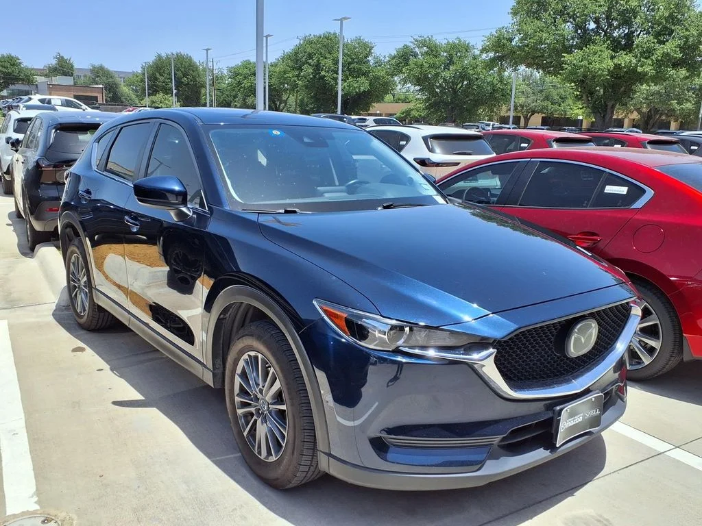 2019 Mazda CX-5 Touring Auto's photo
