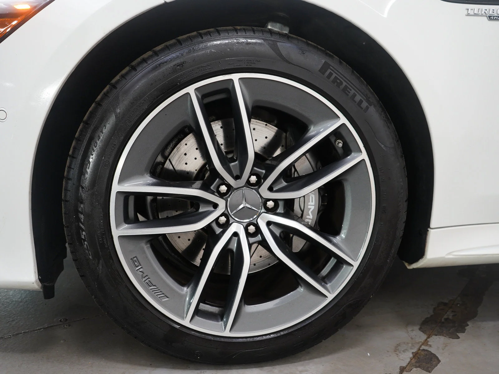 Used 2019 White Mercedes-Benz Base image 33