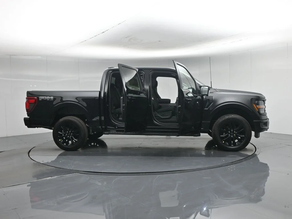 New 2026 Agate Black Metallic Ford XLT image 36