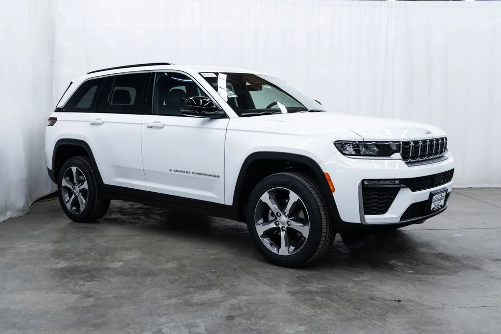 2026 Jeep Grand Cherokee Limited 4x4's photo