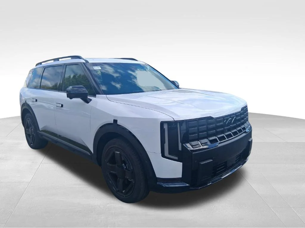 Used 2027 White Kia  image 7