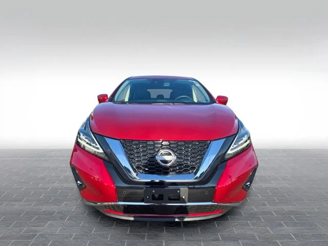 Used 2024 Red Nissan SL image 2