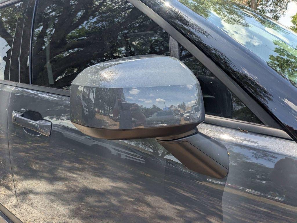 New 2026 Gray Hyundai SE image 11