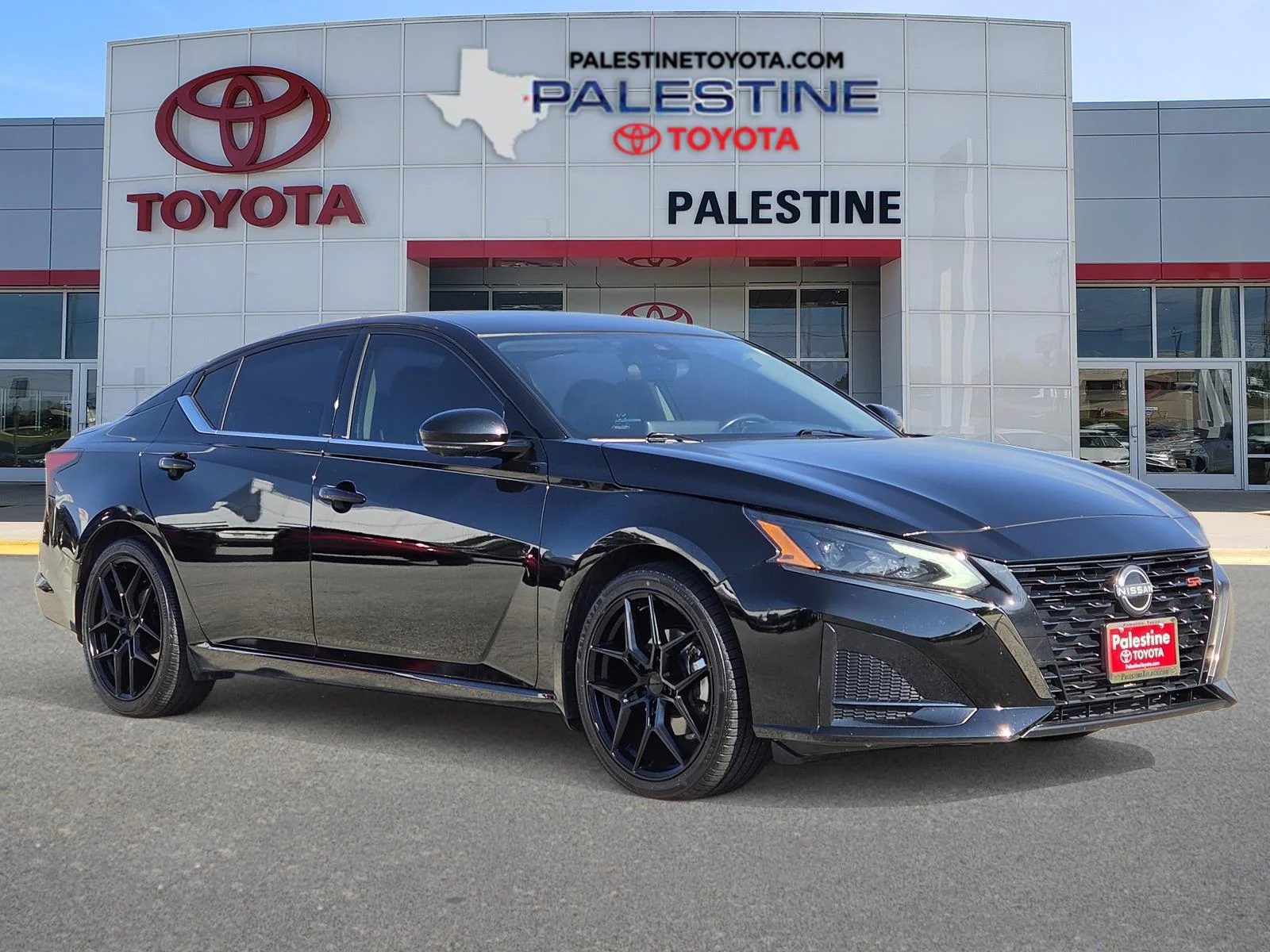 2024 Nissan Altima SR