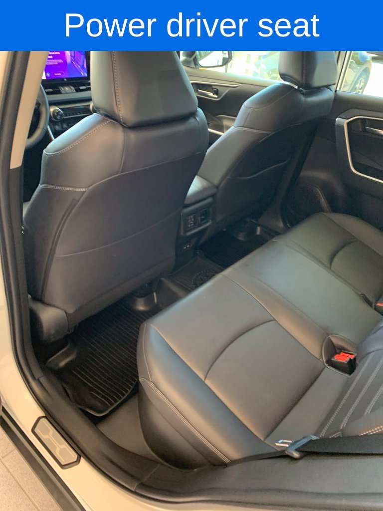 2024 Toyota RAV4 XLE Premium - Photo 11