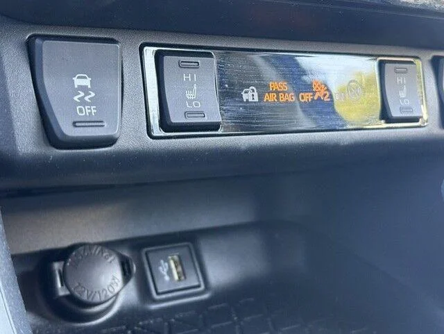 Used 2025 Blueprint Toyota XLE image 13