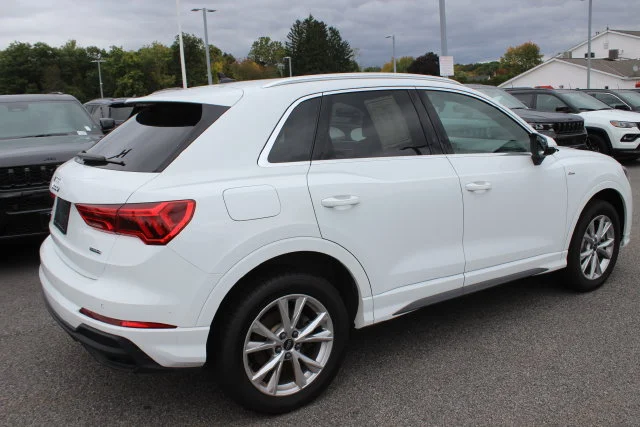 Used 2025 White Audi Premium image 29