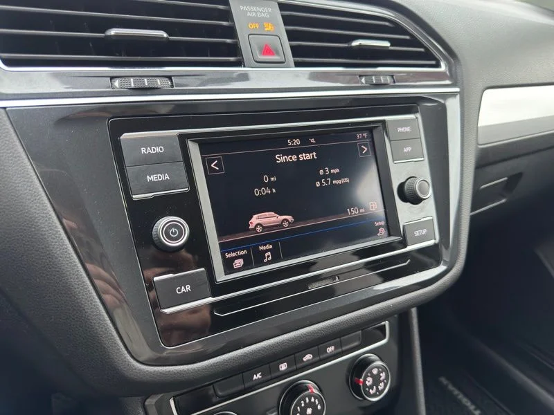 Used 2019 Gray Volkswagen 2.0T S image 18
