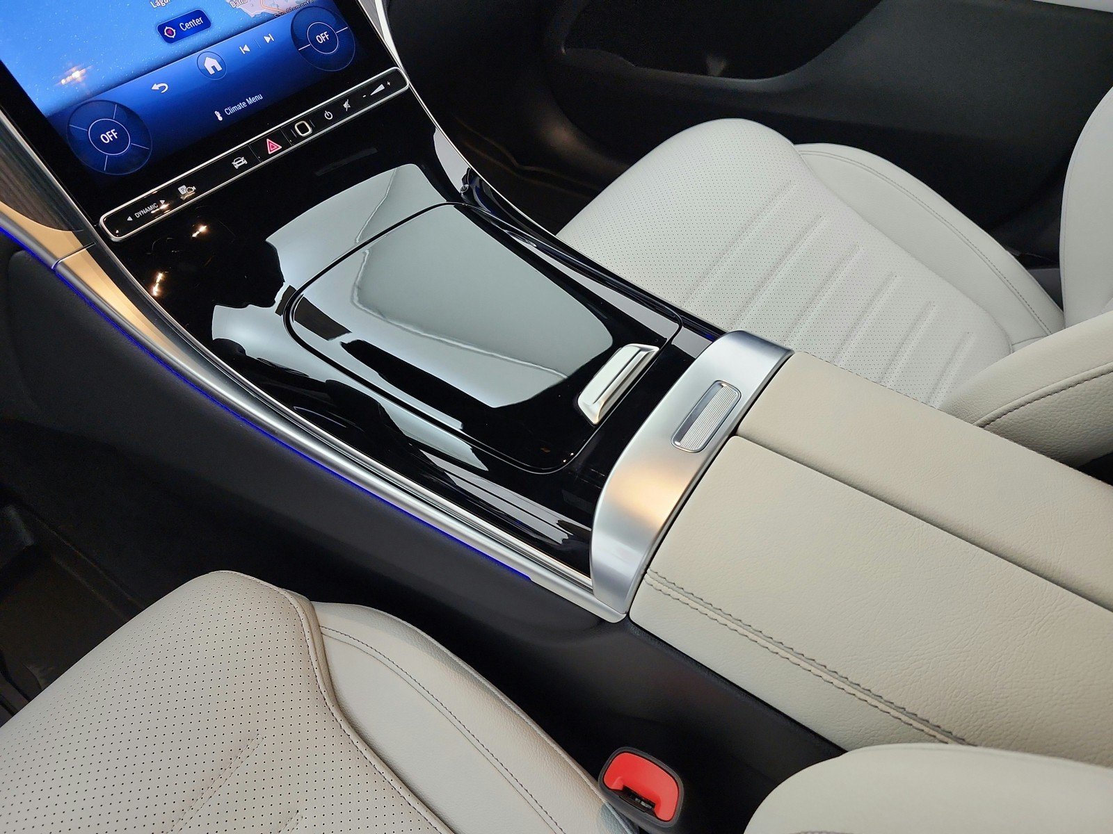 2026 Mercedes-Benz GLC Base - Photo 10