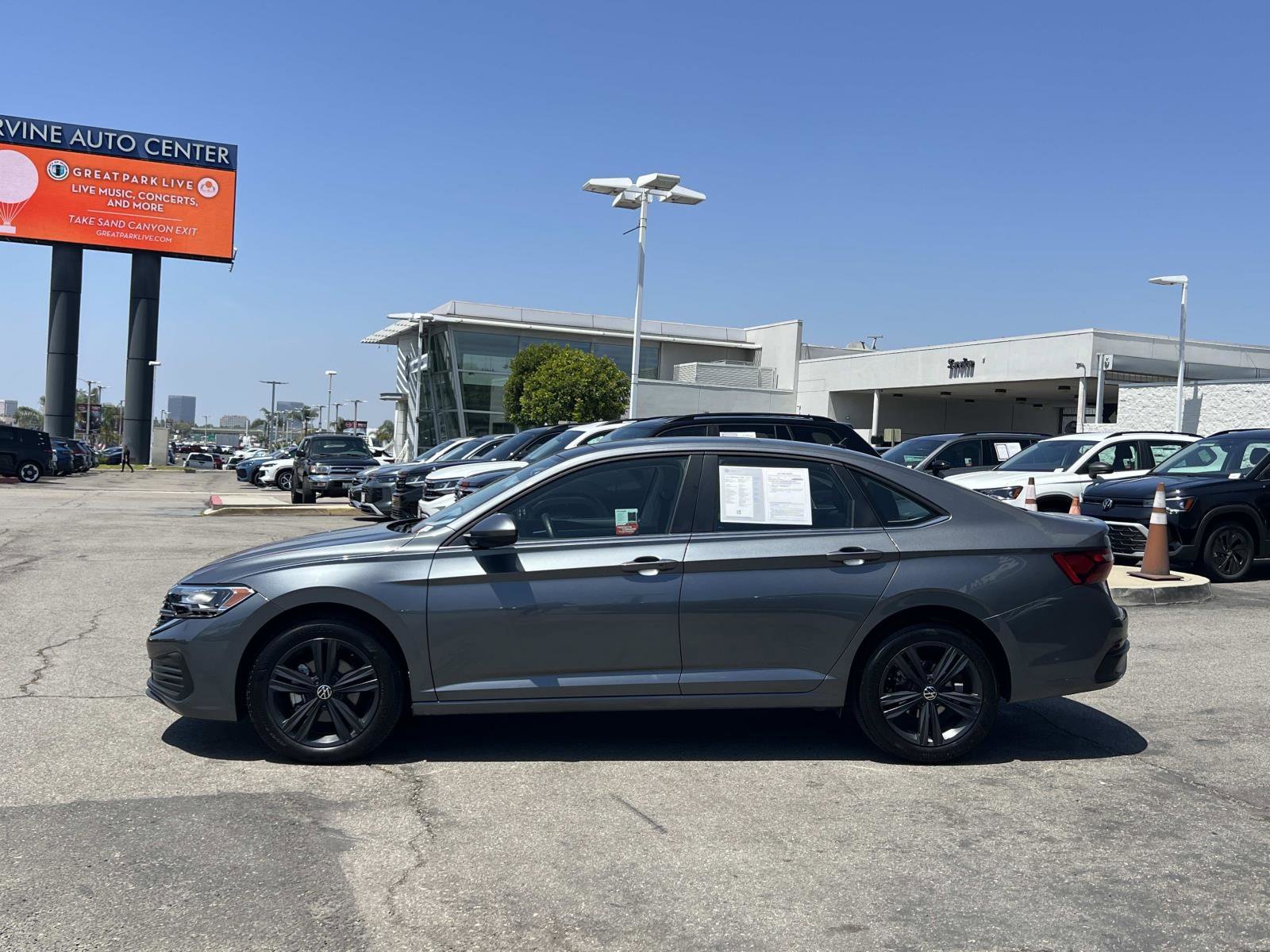 3VW7M7BU9RM002848
