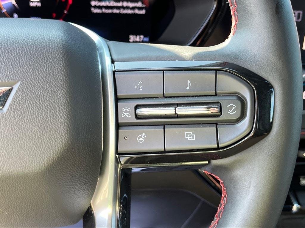 2025 Chevrolet Colorado Z71 - Photo 16