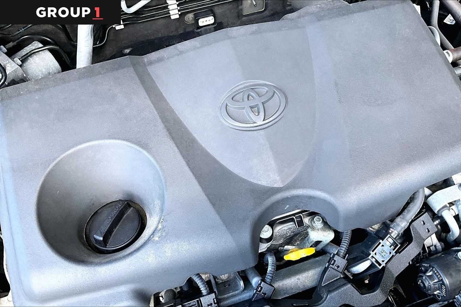 Certified Used 2020 Magnetic Gray Metallic Toyota XLE image 31