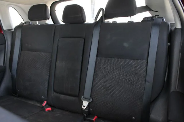 Used 2013  Mitsubishi LE image 19