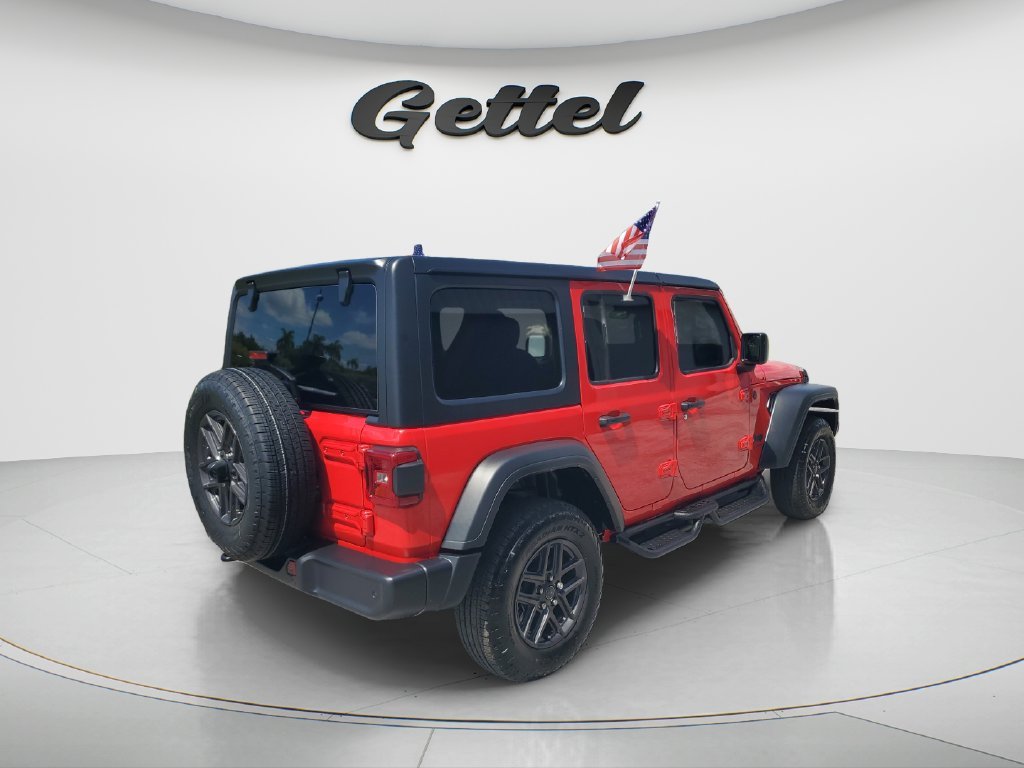 Used 2025 Red Jeep Sport S image 5