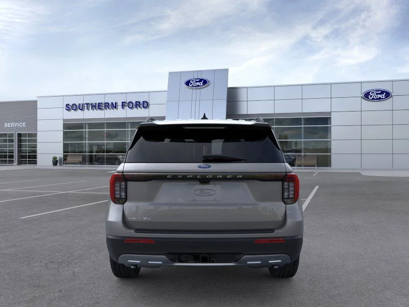 New 2026 Carbonized Gray Metallic Ford Active image 4