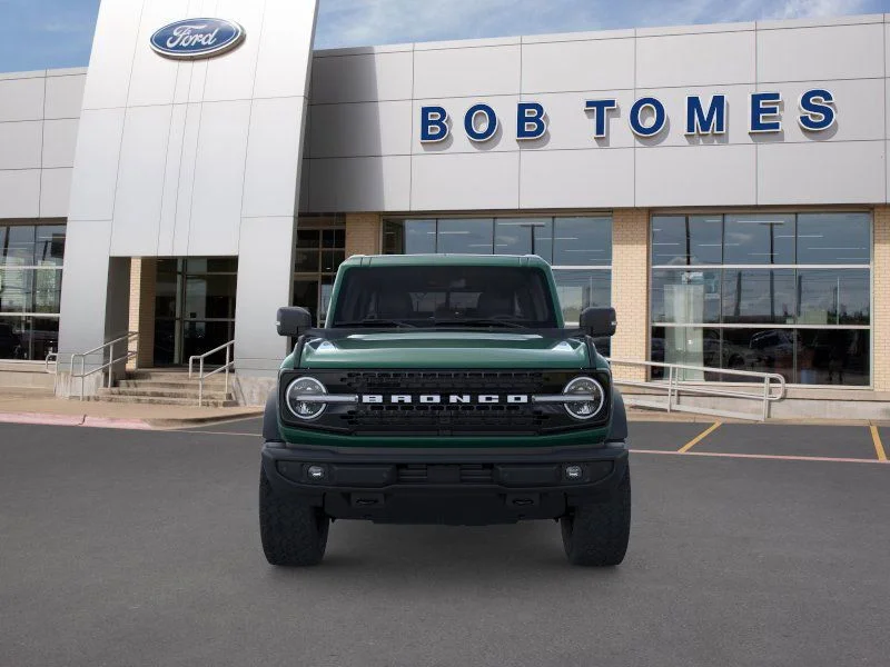 New 2025 Green Ford Outer Banks image 7
