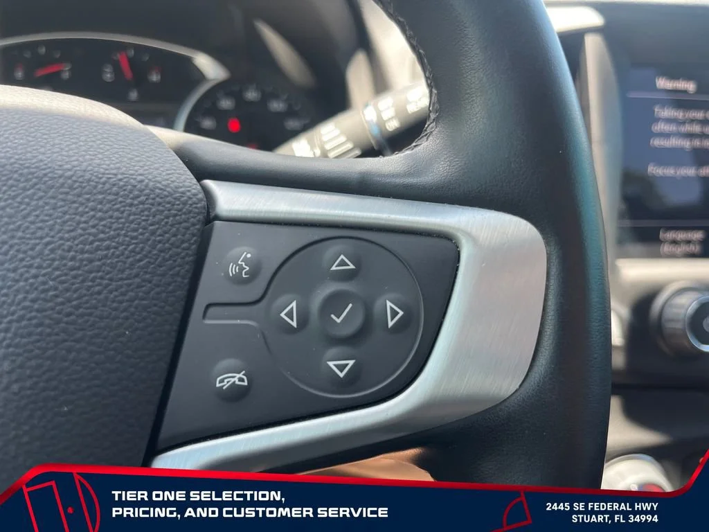 Used 2024 Volcanic Red Tintcoat GMC SLT image 20
