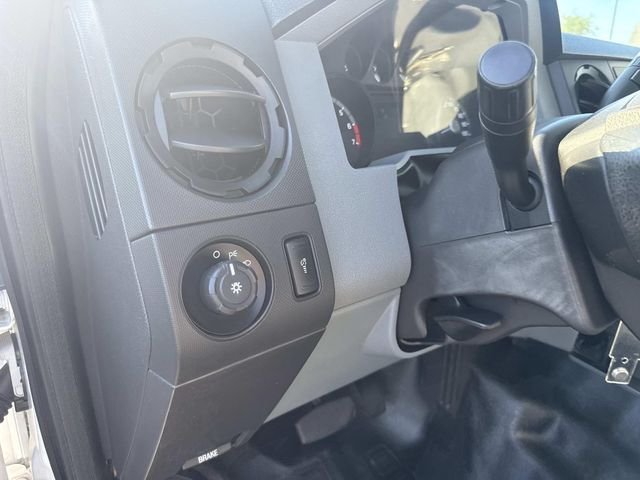 Used 2014 Oxford White Ford XL image 20