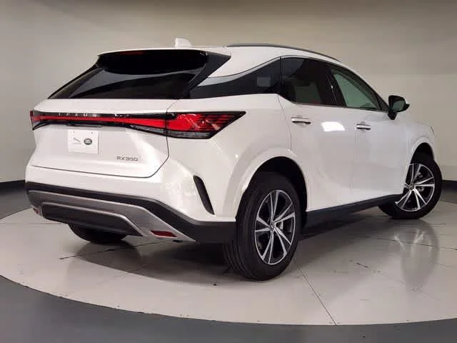 Used 2023 Eminent White Pearl Lexus  image 2