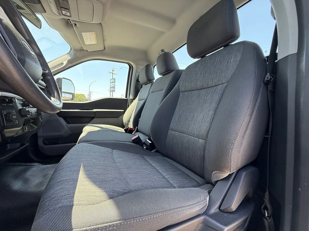 Used 2023 White Ford XL image 31