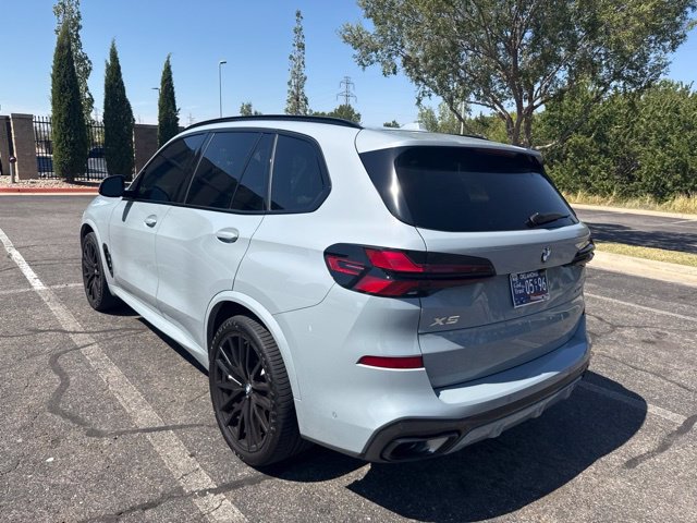 Used 2026 Gray BMW xDrive40i image 6