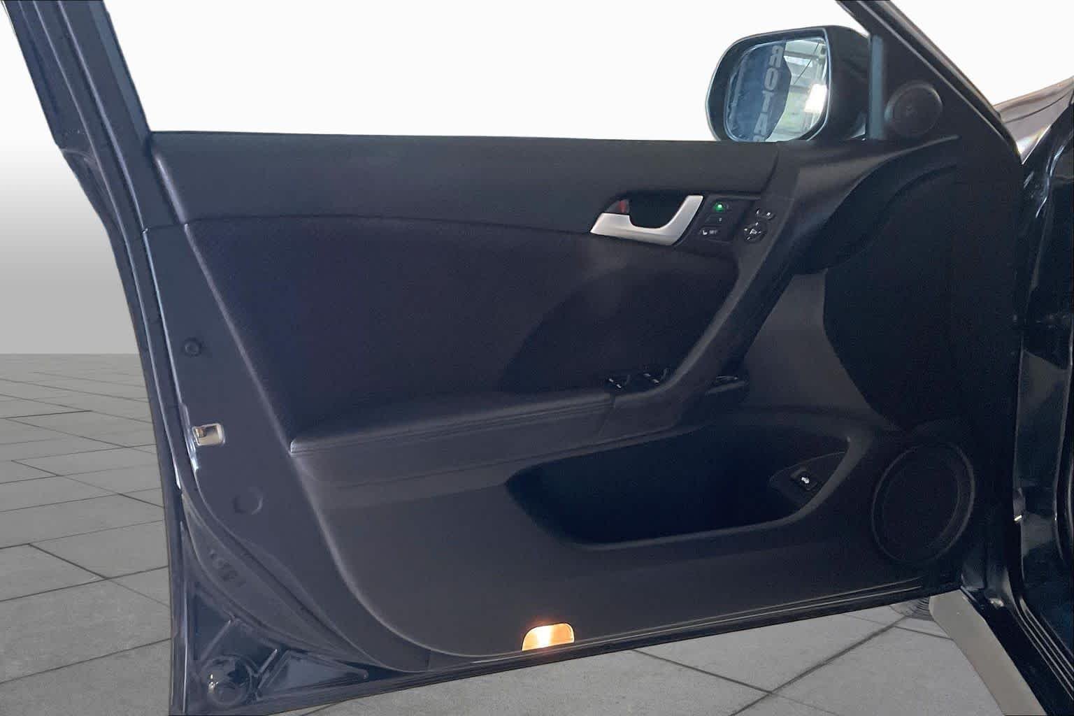 Used 2012 Crystal Black Pearl Acura Special Edition image 20