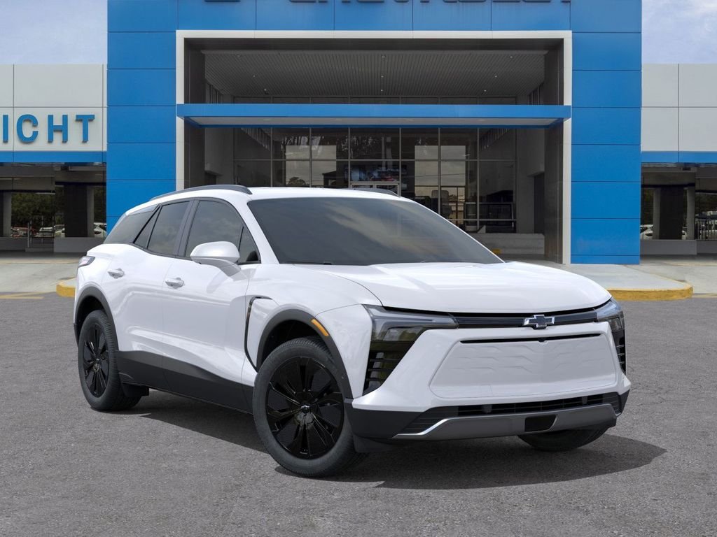 New 2026 Summit White Chevrolet LT image 7