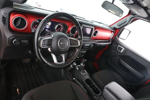 Used 2020 Red Jeep Unlimited Rubicon image 17