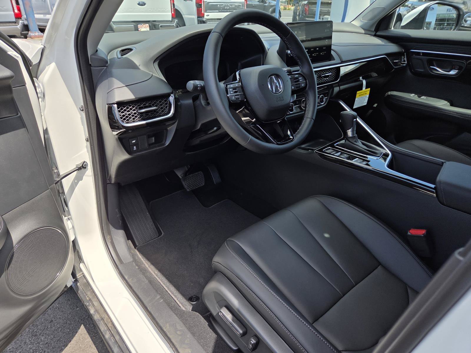 New 2026 Platinum White Pearl Acura AWD image 15