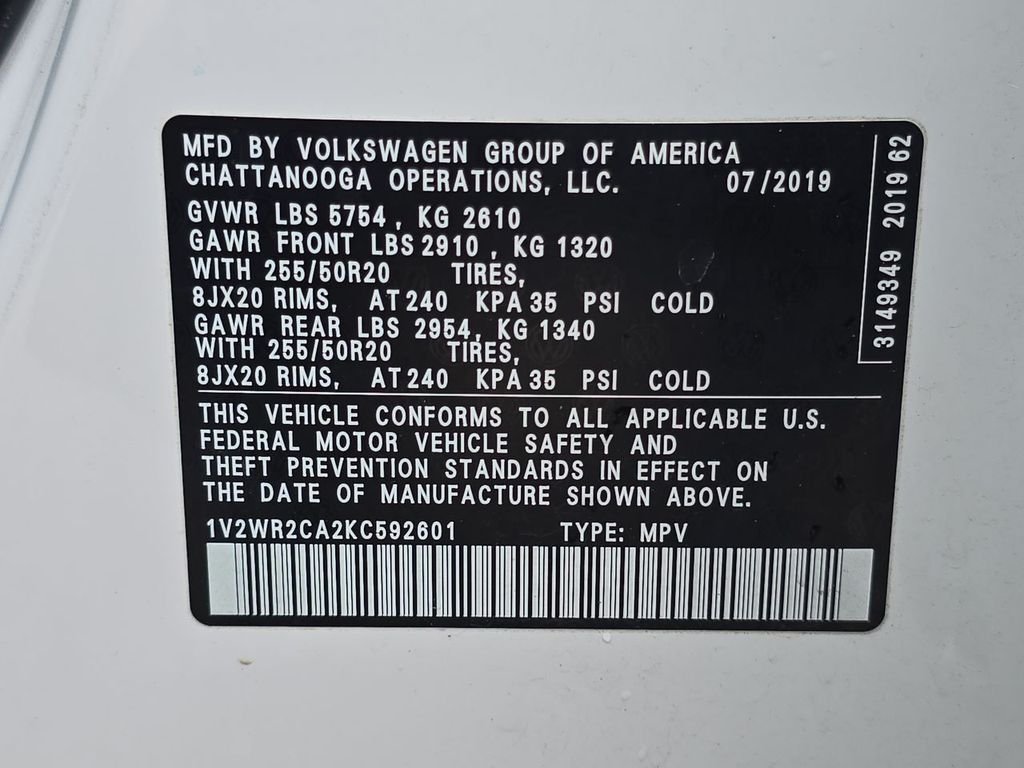 Used 2019 White Volkswagen 3.6L V6 SE image 35