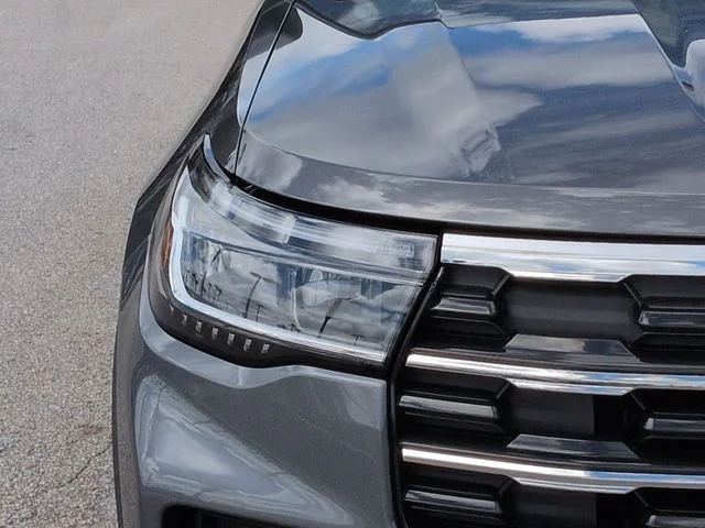 New 2026 Carbonized Gray Metallic Ford Active image 10