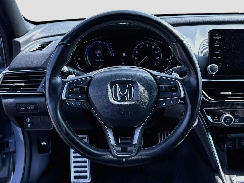 Used 2022 Sonic Gray Pearl Honda Sport image 14