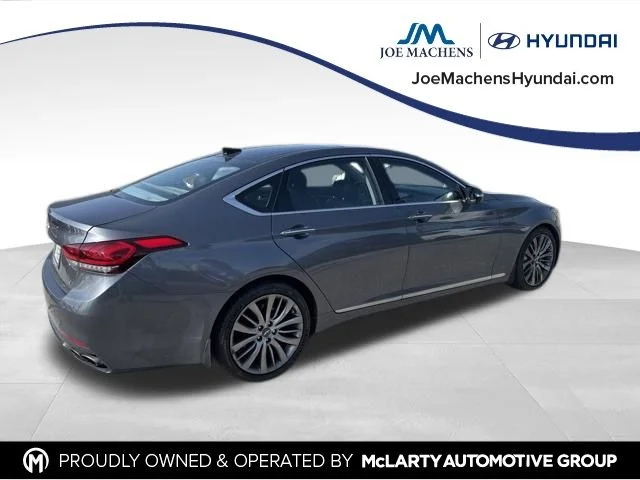 Used 2015 Gray Hyundai 5.0 image 6