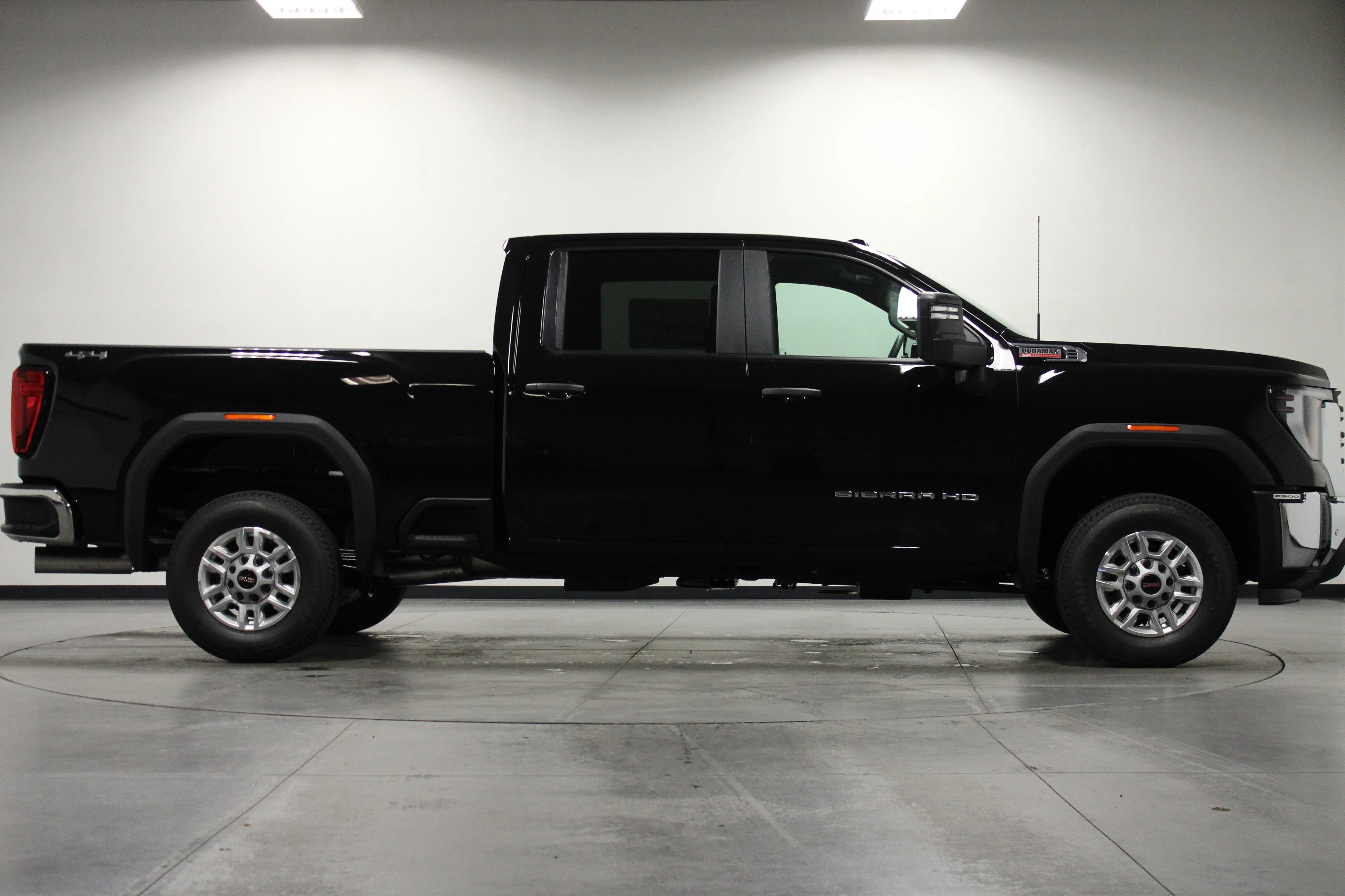 New 2026 Onyx Black GMC Pro image 2