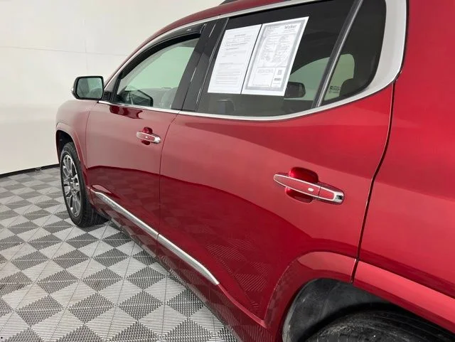 Used 2022 Red GMC Denali image 10