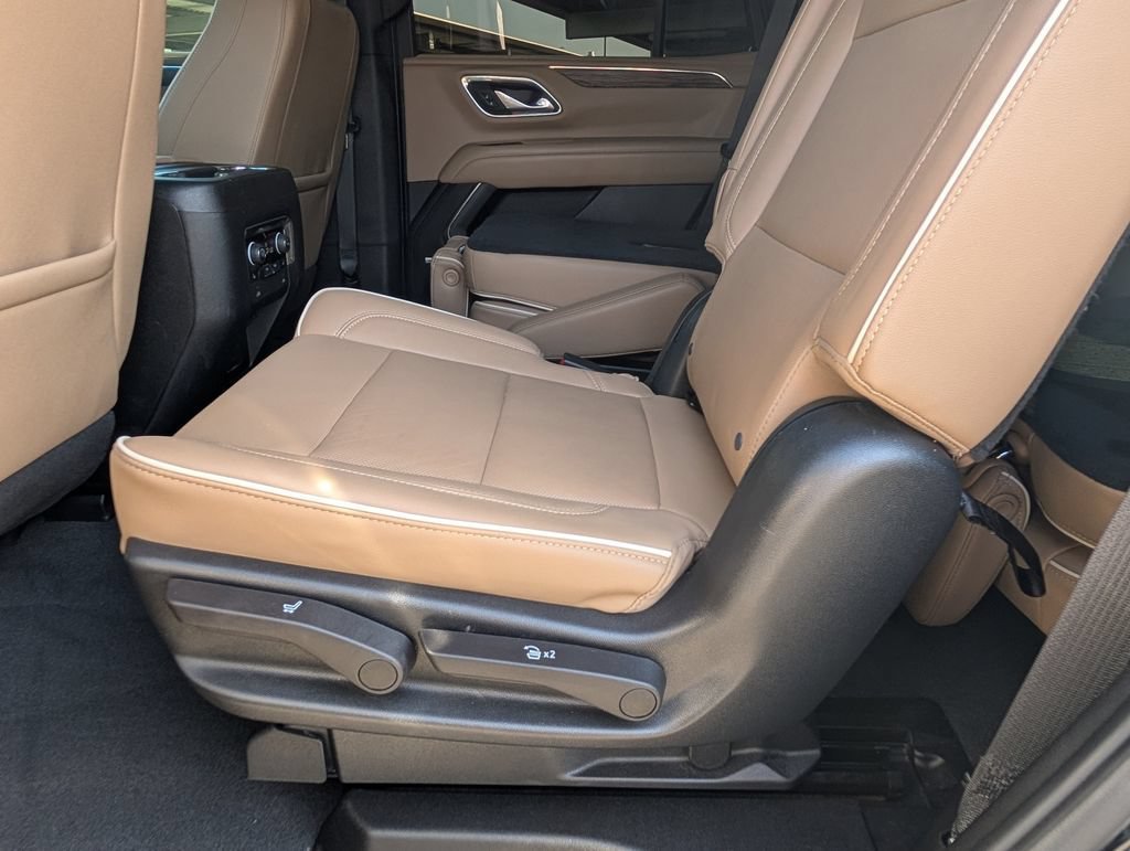 2023 Chevrolet Tahoe Premier - Photo 23