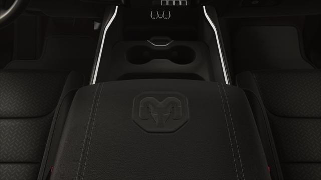 New 2026 Diamond Black Crystal Pearl-Coat Exterior Paint RAM Laramie image 4