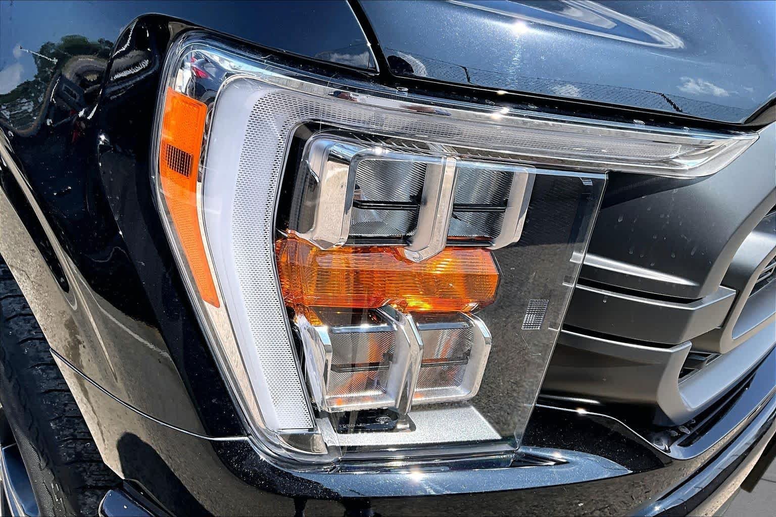 Certified Used 2023 Agate Black Metallic Ford XLT image 27