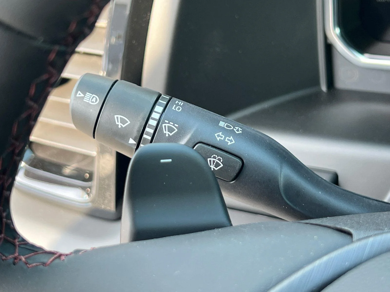 2026 GMC Sierra 1500 AT4X - Photo 27