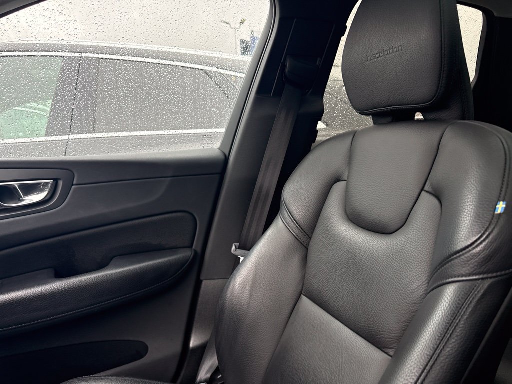 Used 2019  Volvo T5 Inscription image 9