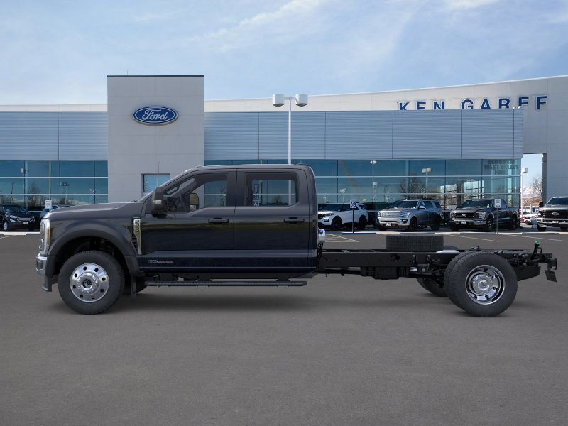 New 2026 Agate Black Metallic Ford LARIAT image 3